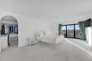 Photo 54- click for photo gallery